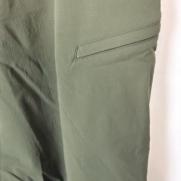 Athleta Trekkie North Jogger Pant Olive Green Size 20 Outdoor Hiking Athleisure - Picture 8 of 9